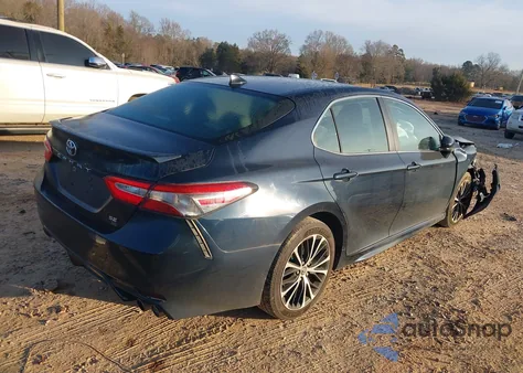 2019 Toyota Camry Se z USA, uszkodzony, nr VIN 4T1B11HK6KU263957